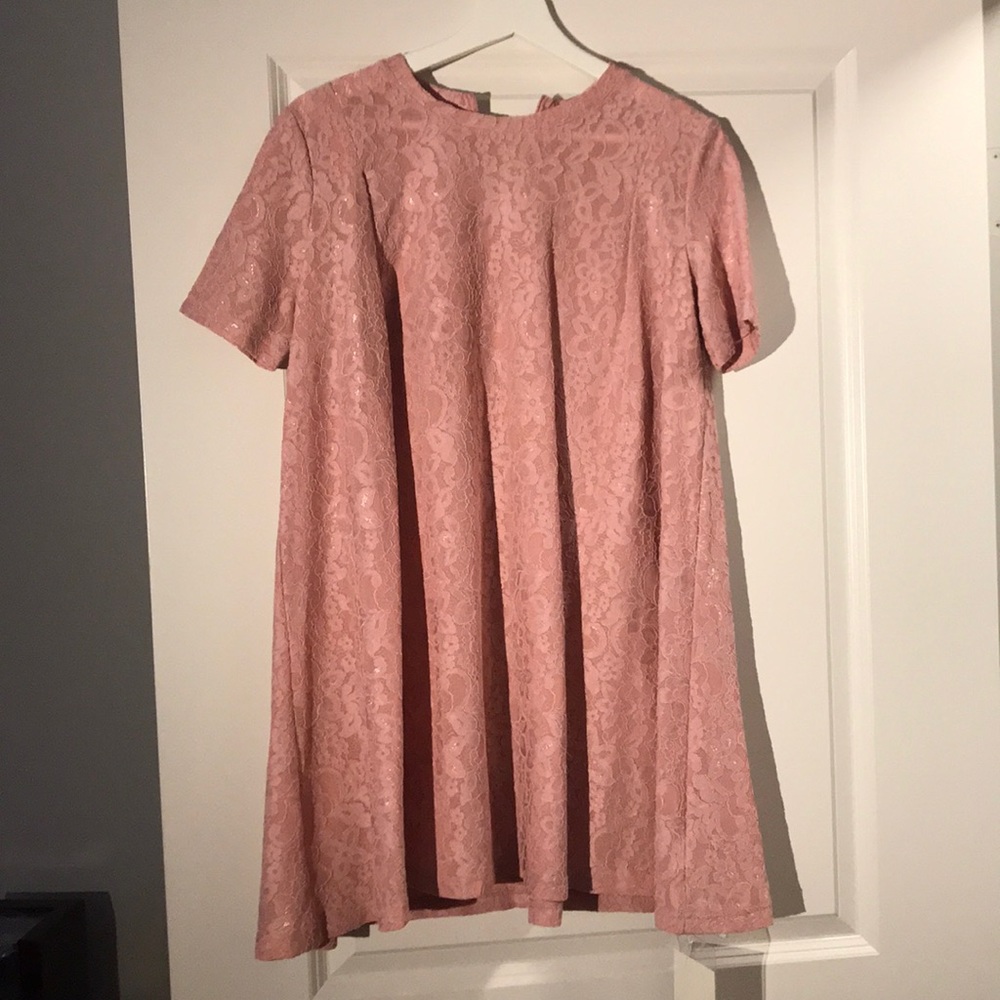Pink dress! Very Beautiful!